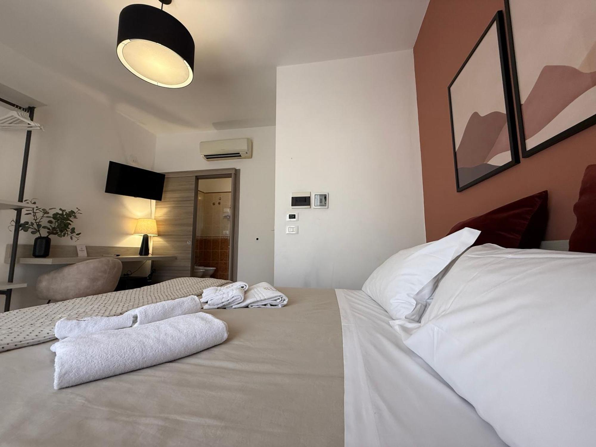Albergo Perseo Portopalo Di Capo Passero Екстер'єр фото