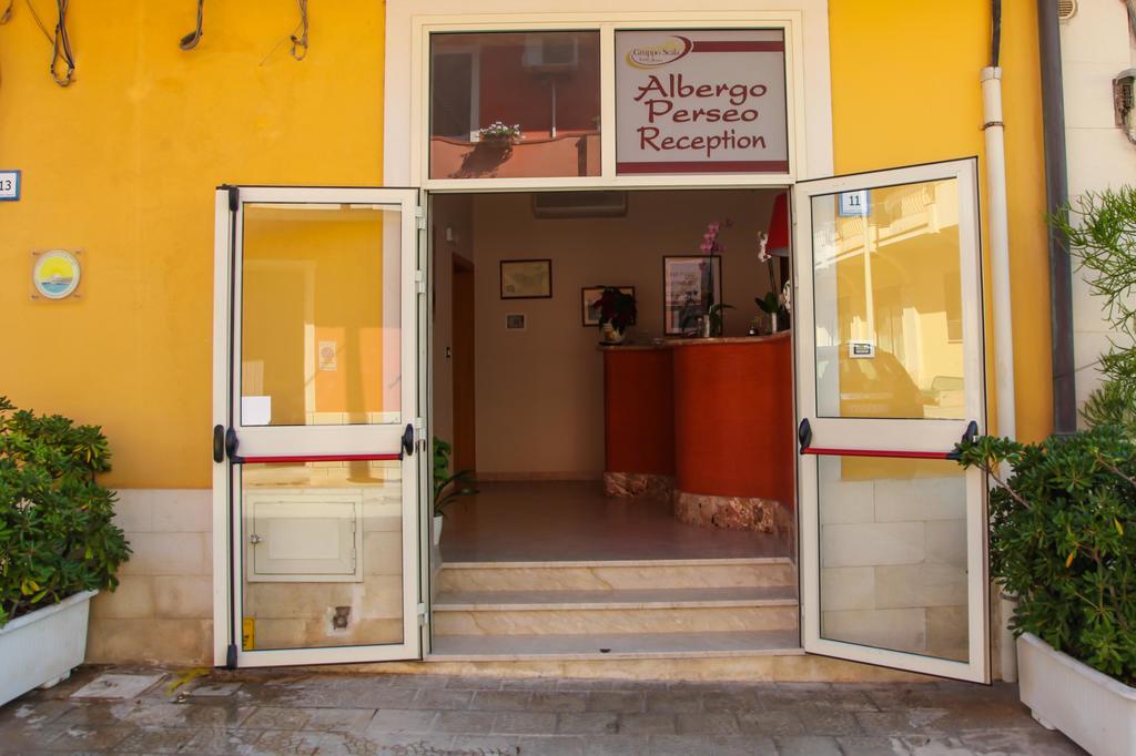 Albergo Perseo Portopalo Di Capo Passero Екстер'єр фото